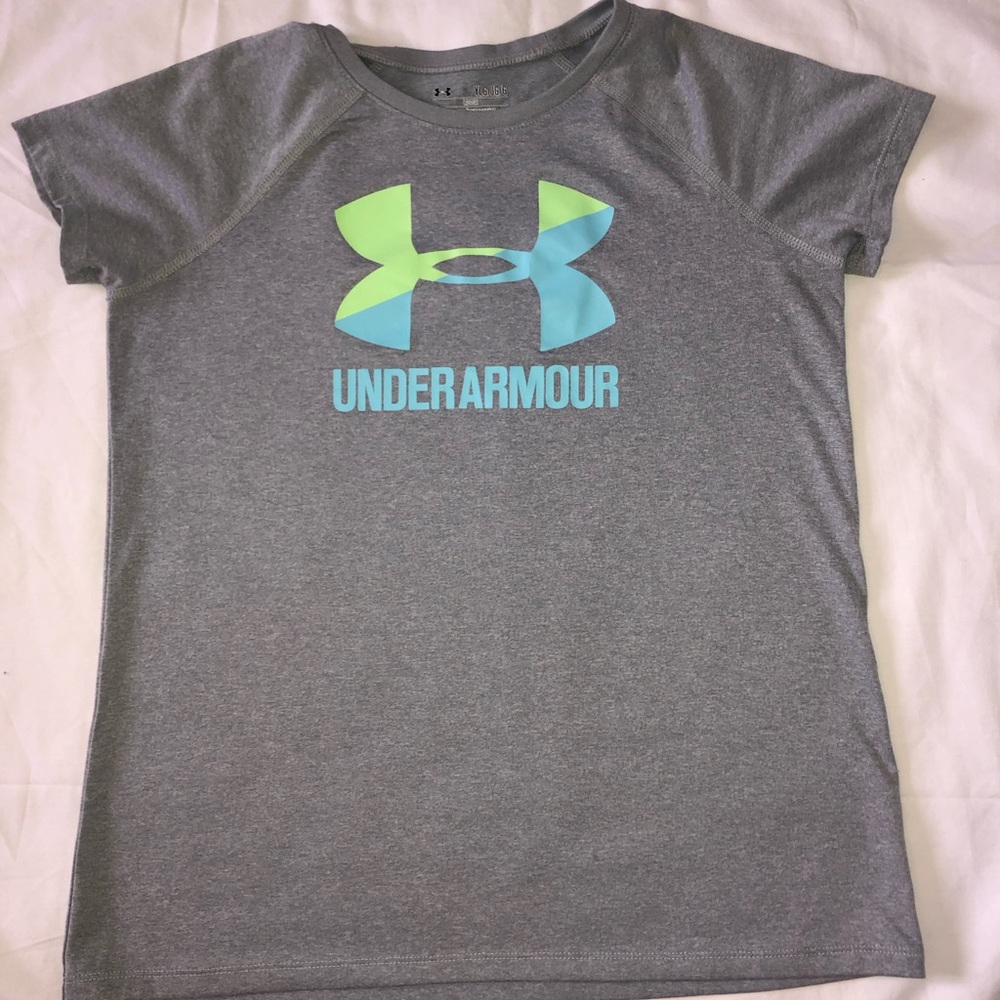 Under Armour loose-fitted shirt